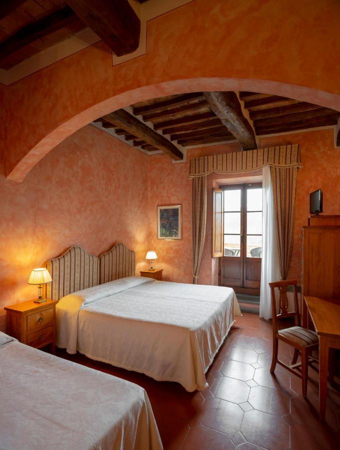 B&B Palazzo Al Torrione 2 San Gimignano Exterior photo