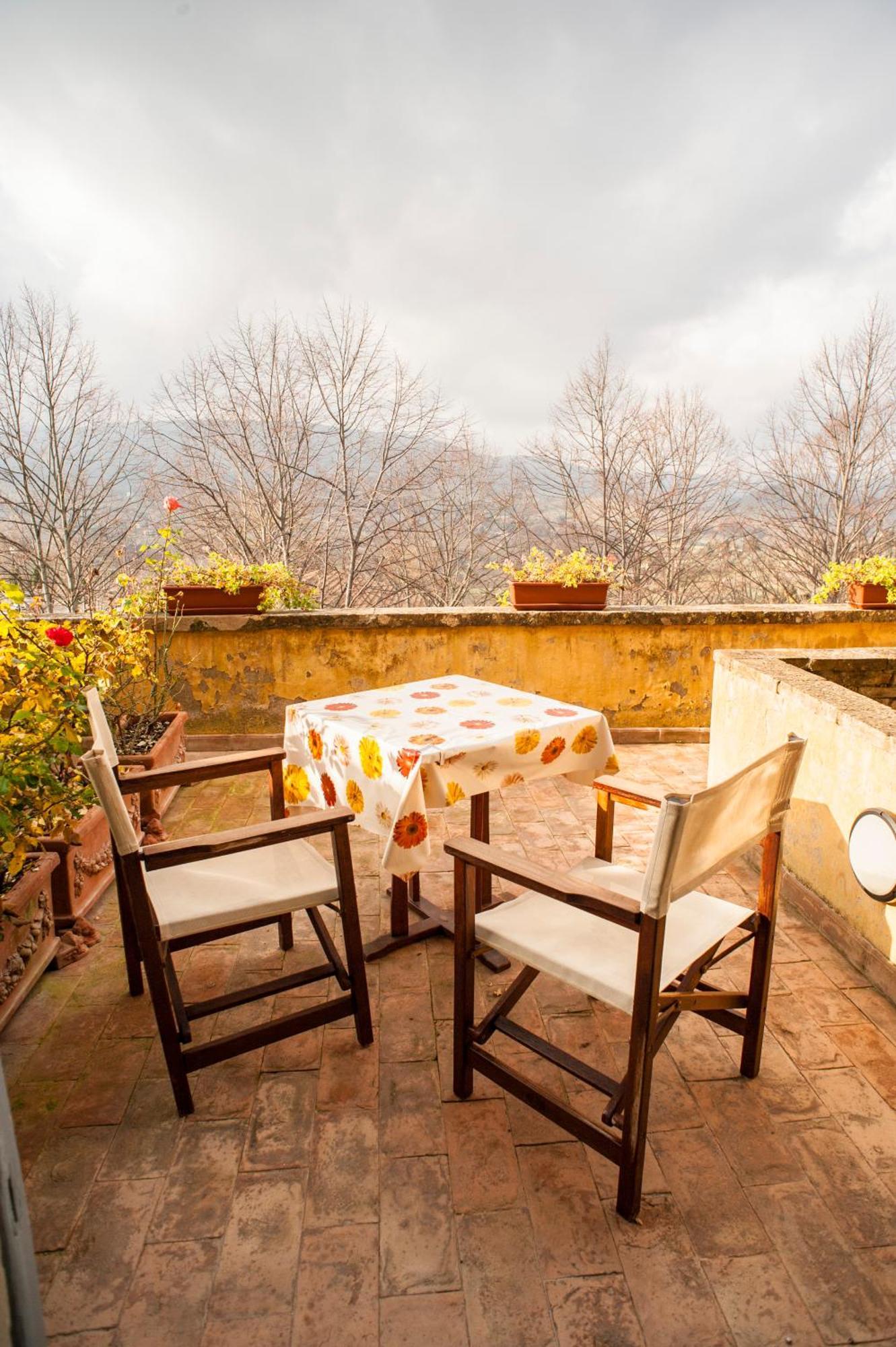 B&B Palazzo Al Torrione 2 San Gimignano Exterior photo