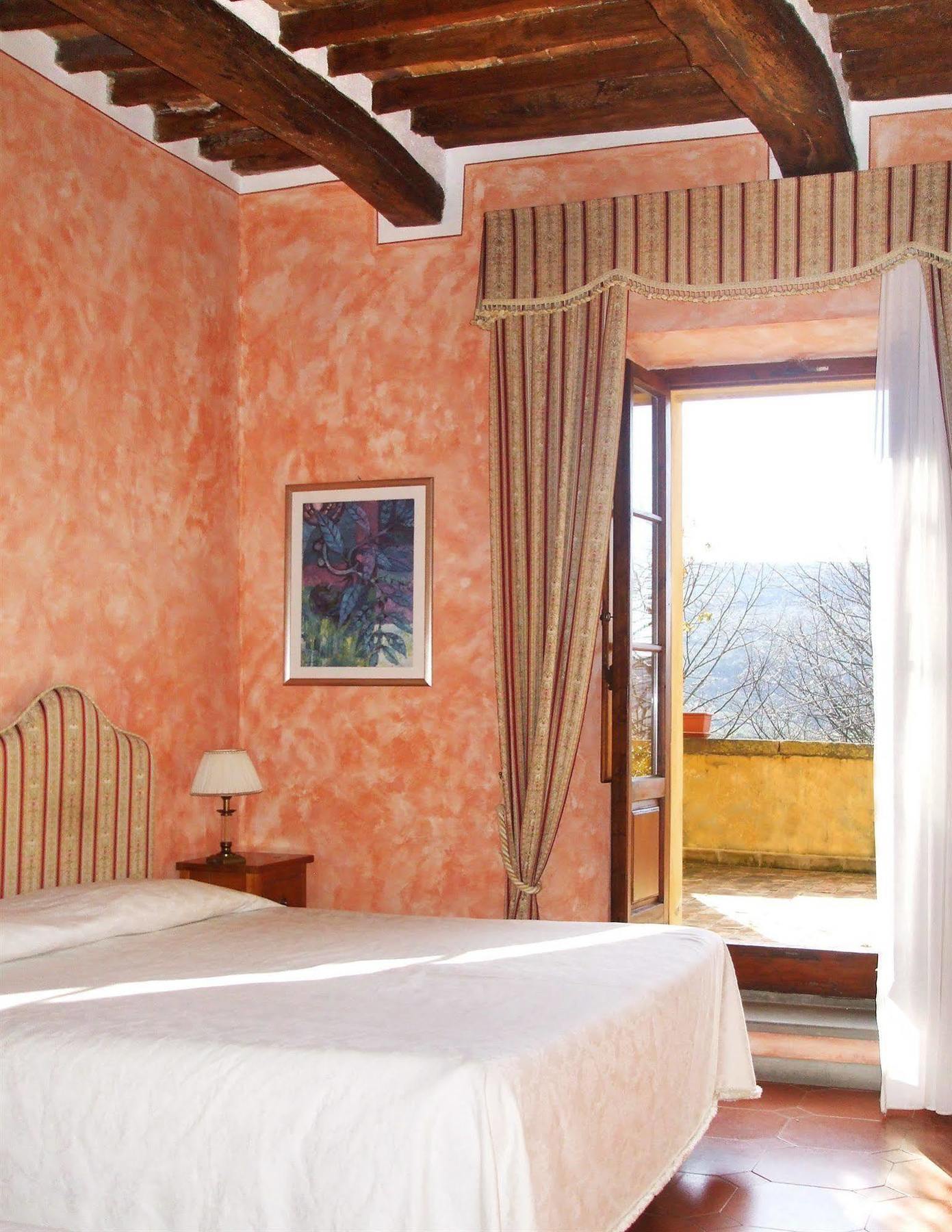 B&B Palazzo Al Torrione 2 San Gimignano Exterior photo
