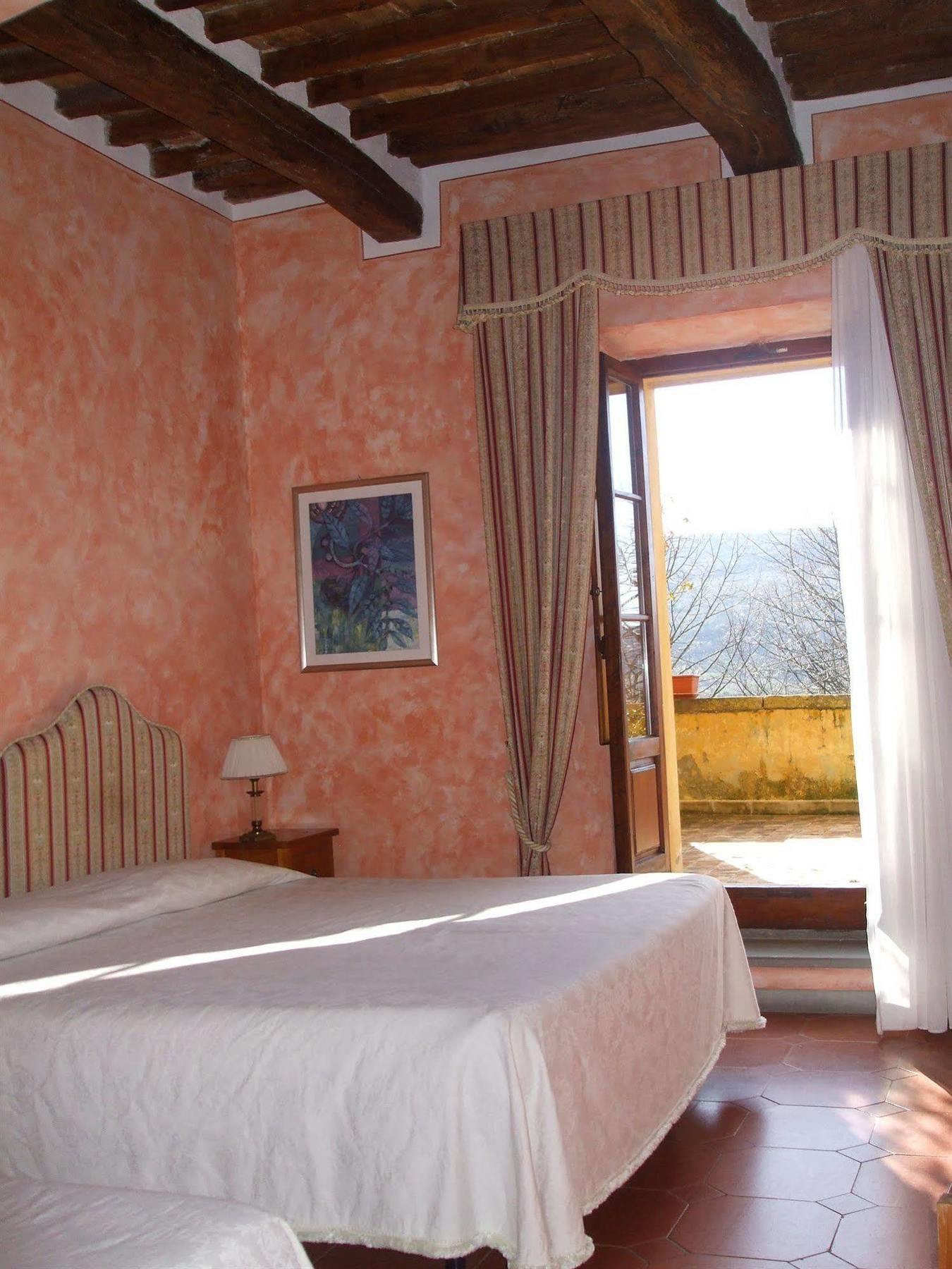 B&B Palazzo Al Torrione 2 San Gimignano Exterior photo